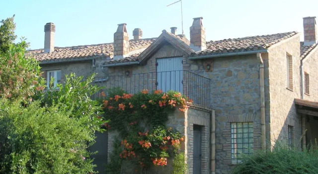 Holiday Home With Private Garden at Only 6km From Lake Bolsena