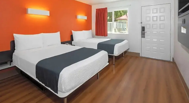 Номер Deluxe Motel 6 -Carpinteria, CA - Santa Barbara - South
