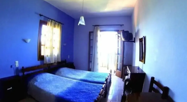 Kima Studios, Book Hotel Mouresi 
