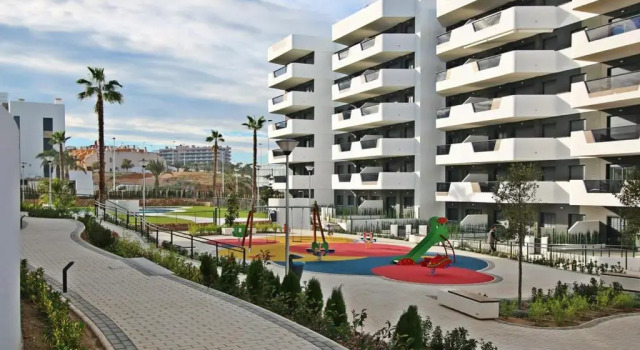 Arenales Playa 93 by Bravos Club, Забронировать Отель Лос-Ареналес-дель-Соль 
