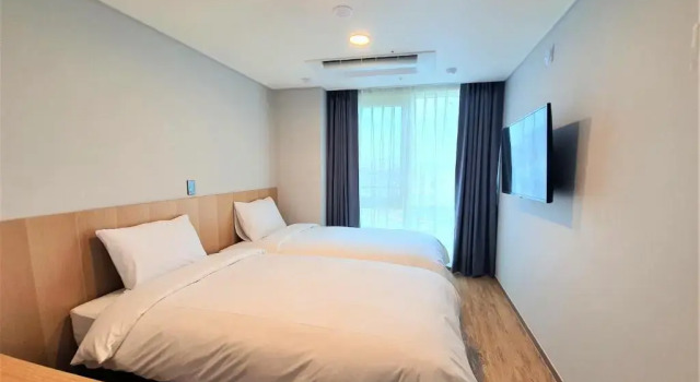 Четырёхместный номер Standard Hotel Kenny Yeosu