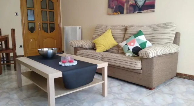 Apartamentos La Rosa - Calamocha, Book Apartment Hotels in Aragon with Parking, Parking