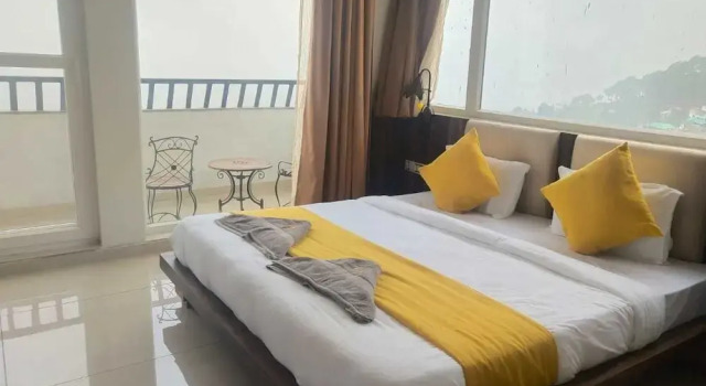 Номер Luxury Hotel Malghotras by Hazel Hotels