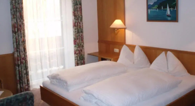 Номер Comfort Pension Salzburger Hof