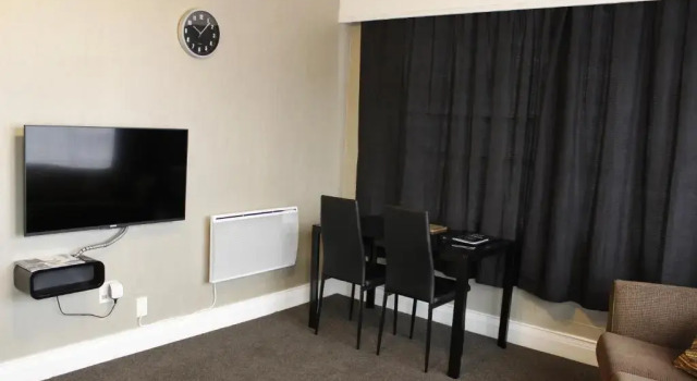 Апартаменты Standard Colonial Motel