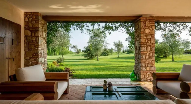 Creative Design House Golf & SPA, Забронировать Курортный отель Поццоленго Озеро Гарда, рядом с Гольф-клуб Chervò San Vigilio