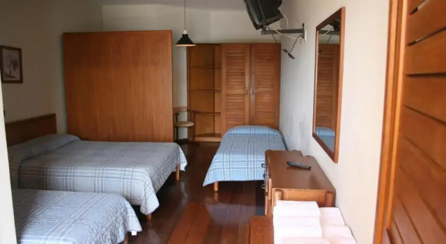 Четырёхместный номер Standard Praia Sol Hotel - Leme Hotel Ltda