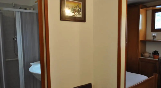 Komfort Einzel Zimmer mit Gartenblick 7 Contrade