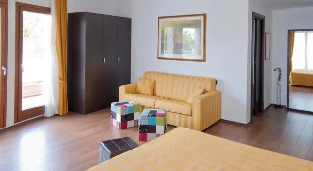 Hotel Leon Bianco, Prenota Hotel Adria 