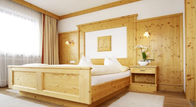 Двухместный номер Superior с балконом и с видом на горы Alpenhotel Laurin