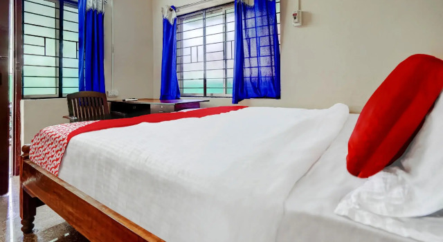 OYO Flagship 60003 Hotel Santosh