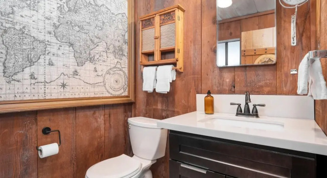 Коттедж Lakeview Big Bear Cabin With Hot Tub, Deck, Fire Pit & Game Room