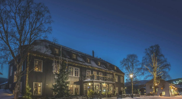 Hotel Åregården, Забронировать Отель Отели Оре с завтраком, рядом с Fjällgårdsexpressen, Завтраки