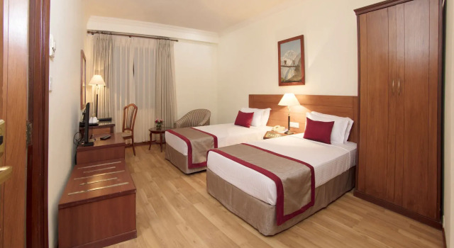 Royal Singi Hotel