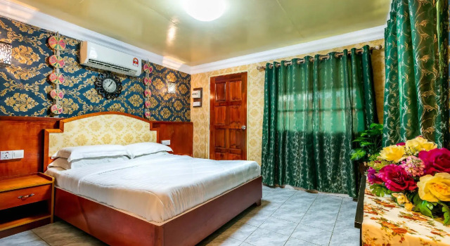 SPOT ON 90142 Bubul Paradise Inn, Prenota Hotel Semporna Sabah