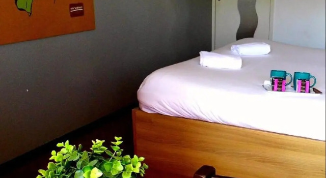 Номер Comfort SoLodge Niort A83