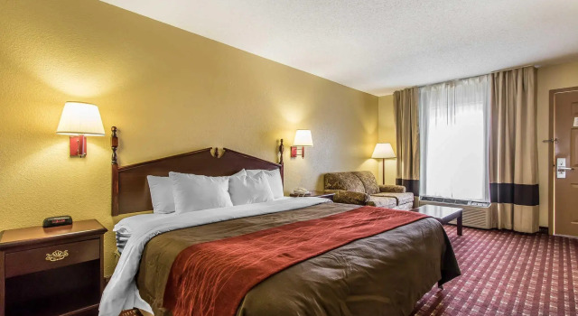 Standardowy dwuosobowy pokój Quality Inn Andalusia