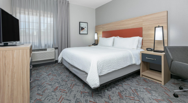 Candlewood Suites Lake Jackson, Book Hotel Hoteller i Houston med parkering, Parkering