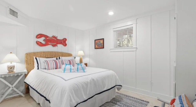 Коттедж Seabatical! 3BR 2BA Coastal Retreat for 8 Relax, Unwind, and Recharge