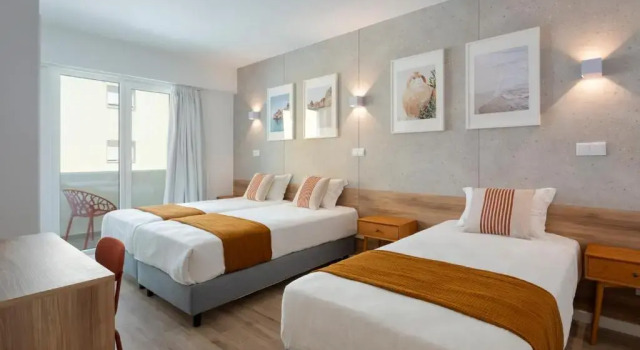 Трёхместный номер Standard Hotel Made inn Faro