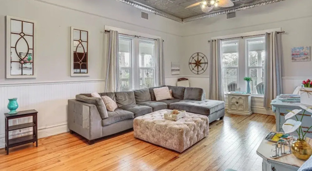 Families Welcome! Historical Hideaway in Palmetto, Buchen Sie Ferienhaus Memphis USA