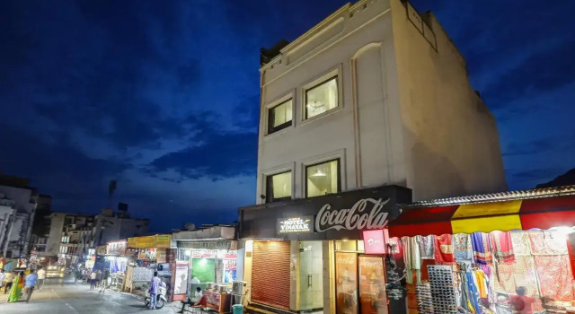 1 BR Guest house in BAN GANGA ROAD, Katra (0286), by GuestHouser