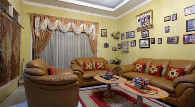 Winslow Hotel by RedDoorz, 预订 酒店 古邦 East Nusa Tenggara