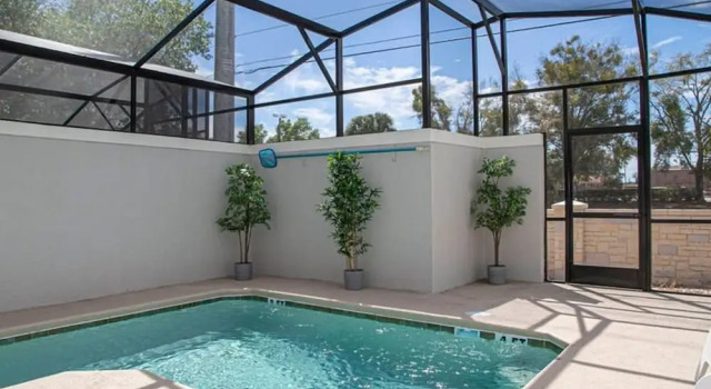 Коттедж Family Friendly Four Bd w Pool at Storey Lake Resort 5035