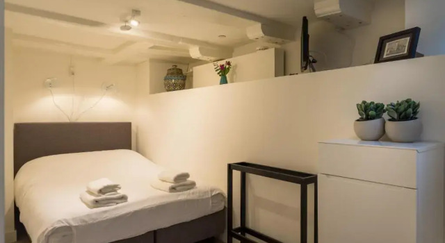 Апартаменты Luxury Flower Market Apartment