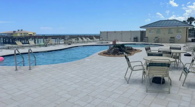 Номер Standard Sunglow Resort 305 by Distinctive Beach Rentals