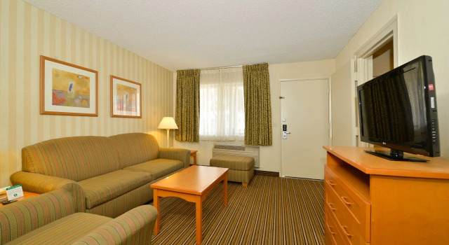Travelodge by Wyndham Palm Springs