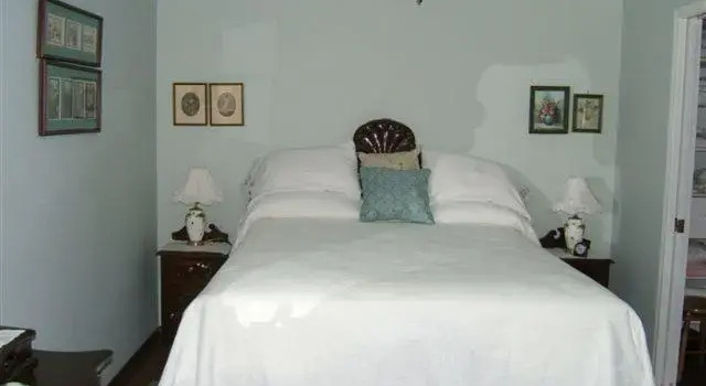 Номер Deluxe Hummingbird Bed and Breakfast