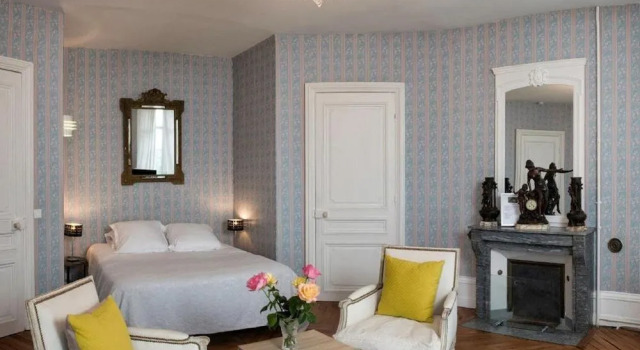 Chambres d'Hôtes Château du Landin, Varaa Hotelli  