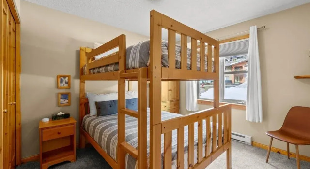 Crystal Forest #51 2 Bedroom Condo, Buchen Sie Ferienwohnung Sun Peaks British Columbia