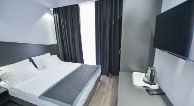 Camera doppia Standard con balcone Basi