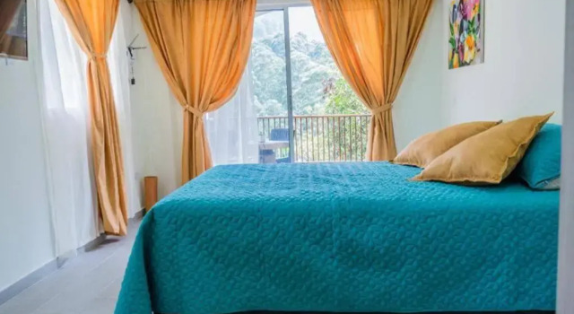 Cabaña campestre cerca a Ecoparque El Salado, Envigado., Prenota Hotel Envigado Antioquia