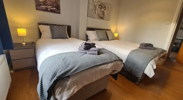 Апартаменты Economy Waterworks En suite Rooms with Private Living Room