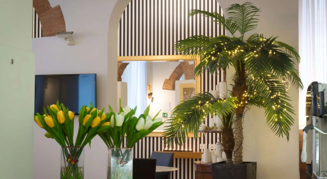 De La Pace, Sure Hotel Collection by Best Western
