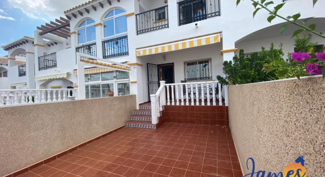 La Cinuelica R14 Townhouse with Com pool L160, Забронировать Вилла Ориуэла Валенсийское сообщество