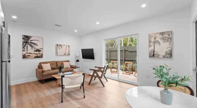 921 Apartment 1 in Fort Lauderdale, Забронировать Апартаменты/квартира Апартаменты Форт-Лодердейл, рядом с Stonewall National Museum &amp; Archives, Апартаменты/квартира