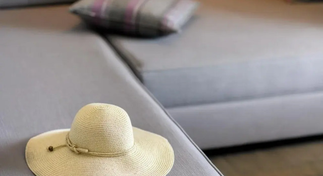 Семейный люкс с балконом Gkeea Boutique Hotel