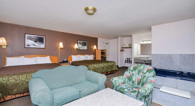 Двухместный номер Deluxe Days Inn by Wyndham Valemount