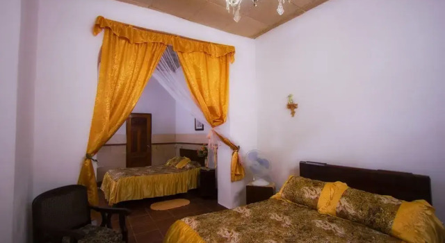 Casa Colonial Betty Saavedra, Rezervovat Hotel Hotely v Sancti Spiritus se snídaní, Snídaně