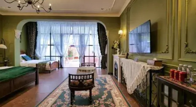 Люкс Deluxe Banshan Fengshuoju Palace Villa B&B (Yangshuo Ubud Xiaoyuan Branch)