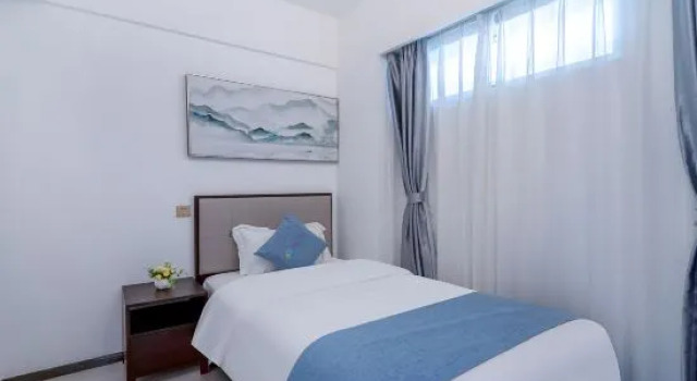 Семейный люкс c 1 комнатой с видом на сад Xianghai Time Hotel (Tsuen Wan Sea World)