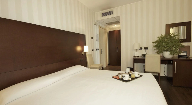 Hotel 2C