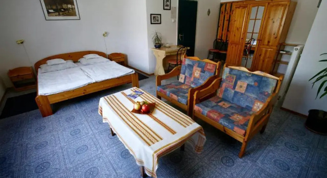 Keszi Panzió, Varaa Hotelli Budakeszi Budapest