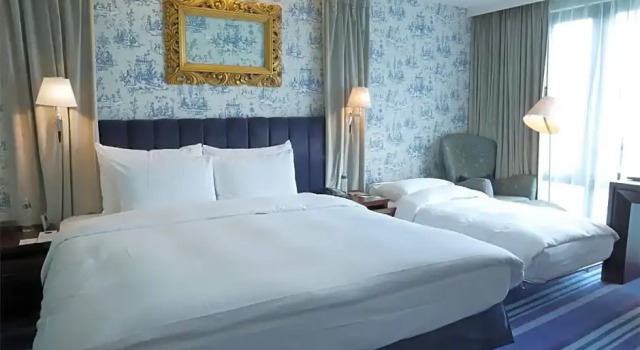 Номер Deluxe Grand Victoria Hotel