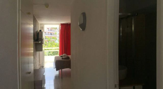 Apartment Tenerife Cosmopolitan, Book Apartment Hotels in Tenerife with Parking, Parking