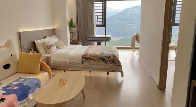 Люкс Deluxe He yue qi xin Homestay